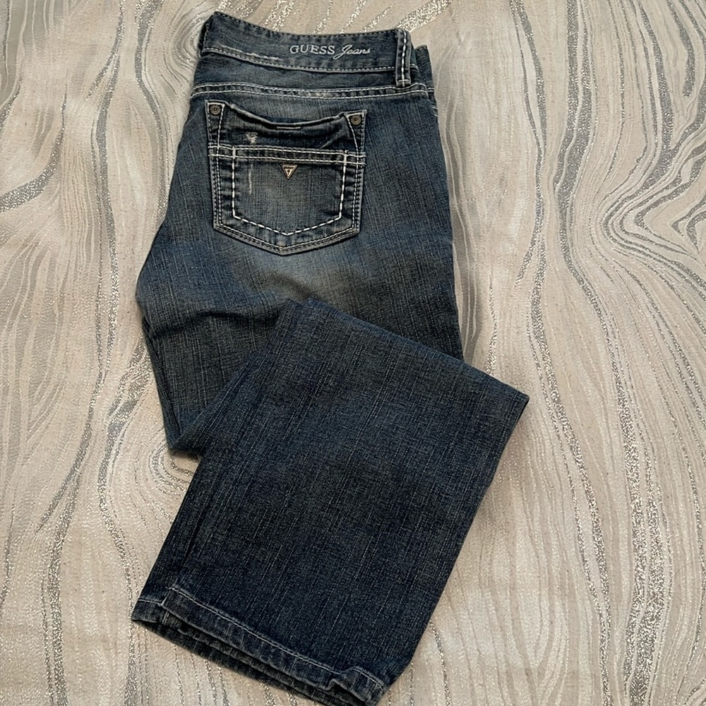 Guess cropped jean, size 27.